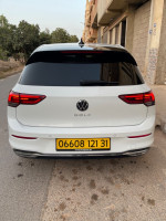 voitures-volkswagen-golf-8-2021-active-15-mostaganem-algerie