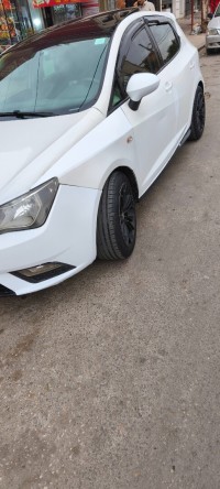 سيارات-seat-ibiza-2013-fully-toit-ouvrant-الرمشي-تلمسان-الجزائر