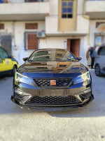 moyenne-berline-seat-leon-2019-cupra-setif-algerie