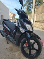 motos-scooters-sym-hd200-2019-blida-algerie