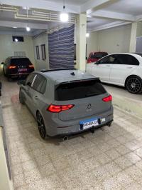 سيارات-volkswagen-golf-8-2023-gtd-أم-البواقي-الجزائر