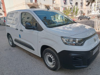 utilitaire-fiat-doblo-2023-professionnel-ain-naadja-alger-algerie