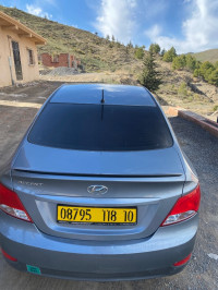 voitures-hyundai-accent-rb-5-portes-2018-sour-el-ghouzlane-bouira-algerie