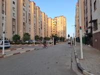 شقة-كراء-3-غرف-الجزائر-عين-بنيان