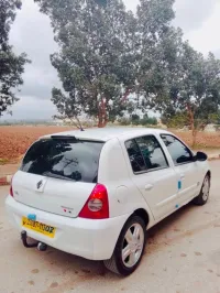 Renault Compis 2013 