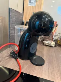 Machine à café DOLCE GUSTO capsules 