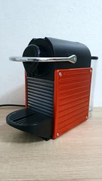 Machine à café Nespresso PIXIE capsules 