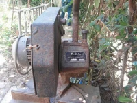 Meuleuse électrique fixe