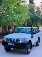 off-road-suv-nissan-patrol-long-2014-djelfa-algeria