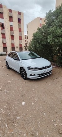سيارات-volkswagen-polo-2018-beats-مروانة-باتنة-الجزائر