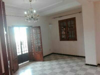 niveau-de-villa-location-appartement-f4-boumerdes-khemis-el-khechna-algerie