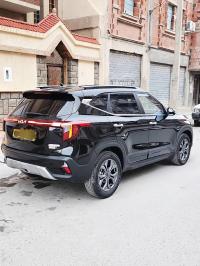 سيارات-kia-seltos-2025-luxury-عين-النعجة-الجزائر