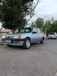 Peugeot 205 1987 Junior