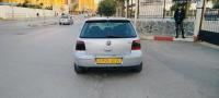 سيارات-volkswagen-golf-4-2001-تيارت-الجزائر