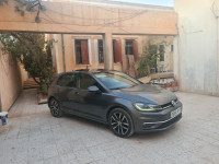 moyenne-berline-volkswagen-golf-7-2019-drive-hassi-bahbah-djelfa-algerie