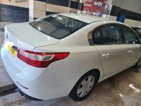 voitures-renault-latitude-2011-meftah-blida-algerie