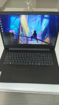Lenovo V17 IIL