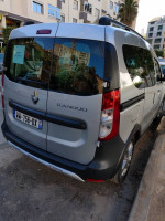 voitures-renault-kangoo-2024-bir-mourad-rais-alger-algerie