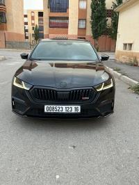 سيارات-skoda-octavia-2023-vrs-باتنة-الجزائر