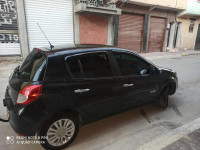 voitures-renault-clio-3-2009-batna-algerie