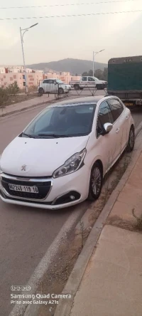 Peugeot 208 2019 Allure