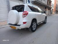 voitures-toyota-rav4-2010-chelghoum-laid-mila-algerie