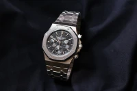 Montres AUDEMARS PIGUET AP Royal OAK Offshore