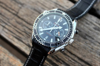آخر-montres-de-luxe-omega-seamaster-planet-ocean-chronographe-cuir-باش-جراح-الجزائر