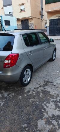 سيارات-skoda-fabia-2014-fresh-دار-البيضاء-الجزائر