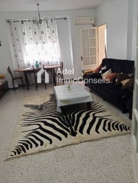 شقة-بيع-4-غرف-عنابة-الجزائر