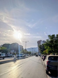 شقة-بيع-4-غرف-عنابة-الجزائر