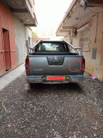 pickup-nissan-navara-2010-elegance-4x2-hammedi-boumerdes-algerie