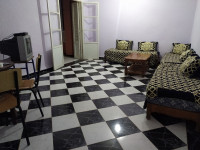 appartement-location-f4-mostaganem-mezghrane-algerie