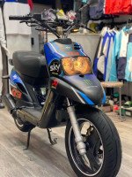 motos-scooters-yamaha-mbk-booster-2017-mascara-algerie