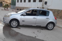 voitures-renault-clio-3-2010-djelfa-algerie