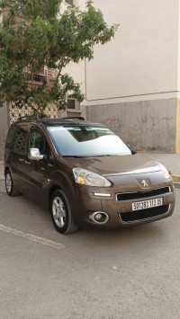 سيارات-peugeot-partner-2013-tepee-باتنة-الجزائر