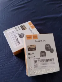 Écouteurs Bluetooth Sans Fil Premium Realfit F4 ANC (Neuf) | سماعات كيت مان بعزل الضوضاء
