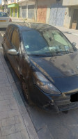 voitures-renault-clio-3-2010-reghaia-alger-algerie