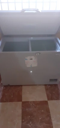 Congélateur starlight 350 L
