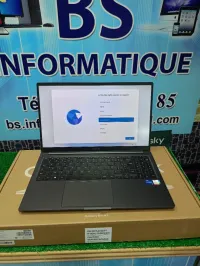 Samsung Galaxy BOOK 2 i5 1235U RAM 8GB 256SSD écran 15.6 FUL HD Neuf jamais utilisé