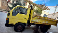 camion-toyota-dyna-1986-sidi-mhamed-ben-ali-relizane-algerie