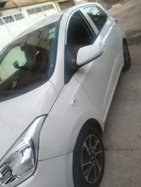 سيارات-hyundai-i10-plus-2018-بطيوة-وهران-الجزائر