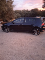 moyenne-berline-volkswagen-golf-7-2013-semaoune-bejaia-algerie