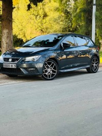 سيارات-seat-leon-2019-fr15-مسيلة-المسيلة-الجزائر