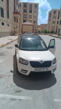 سيارات-skoda-yeti-2015-برج-بوعريريج-الجزائر