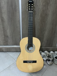 instruments-a-cordes-guitare-classique-draa-el-mizan-tizi-ouzou-algerie