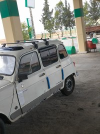 voitures-renault-4-1988-tadjenanet-mila-algerie