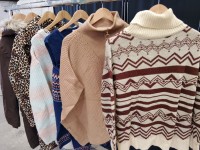 BON PRIX FEMME HIVER LOT 132 KG WHATSAPP +34 614 28 94 26