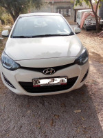 moyenne-berline-hyundai-i20-2014-taher-jijel-algerie