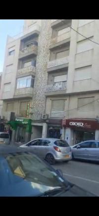 شقة-بيع-3-غرف-الجزائر-القبة